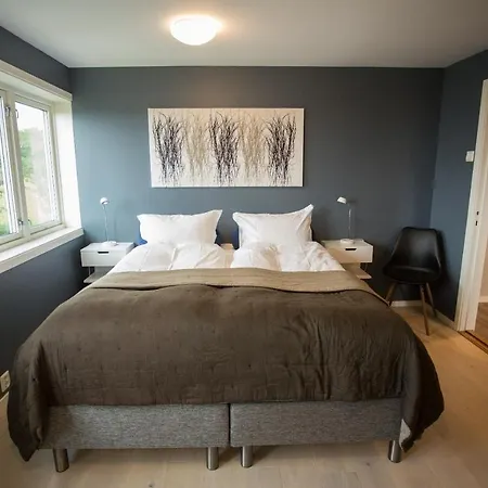 Central - Great Location With Garden And Fjord-view